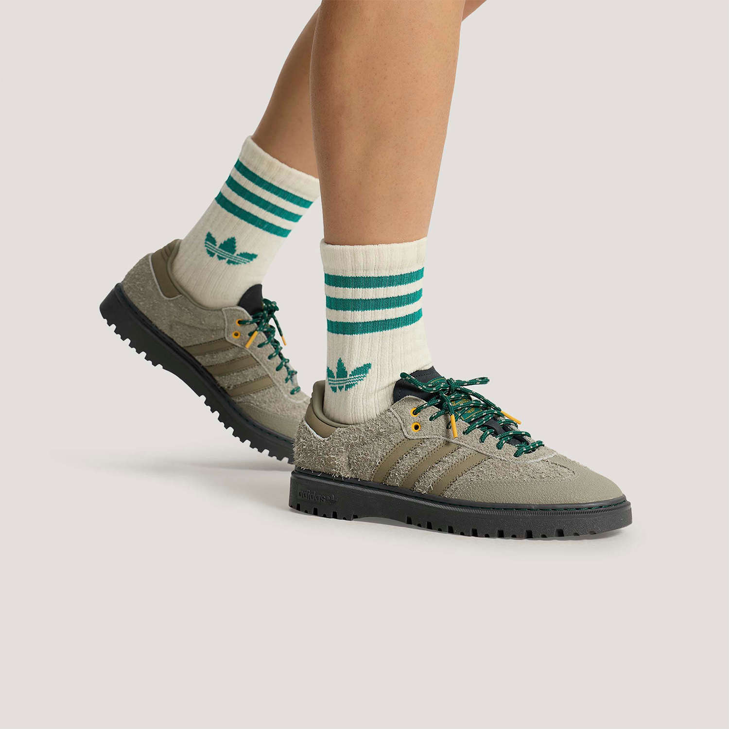 Adidas Shoes Samba - حذاء أديداس الأصلي SAMBA LX FREIZEIT