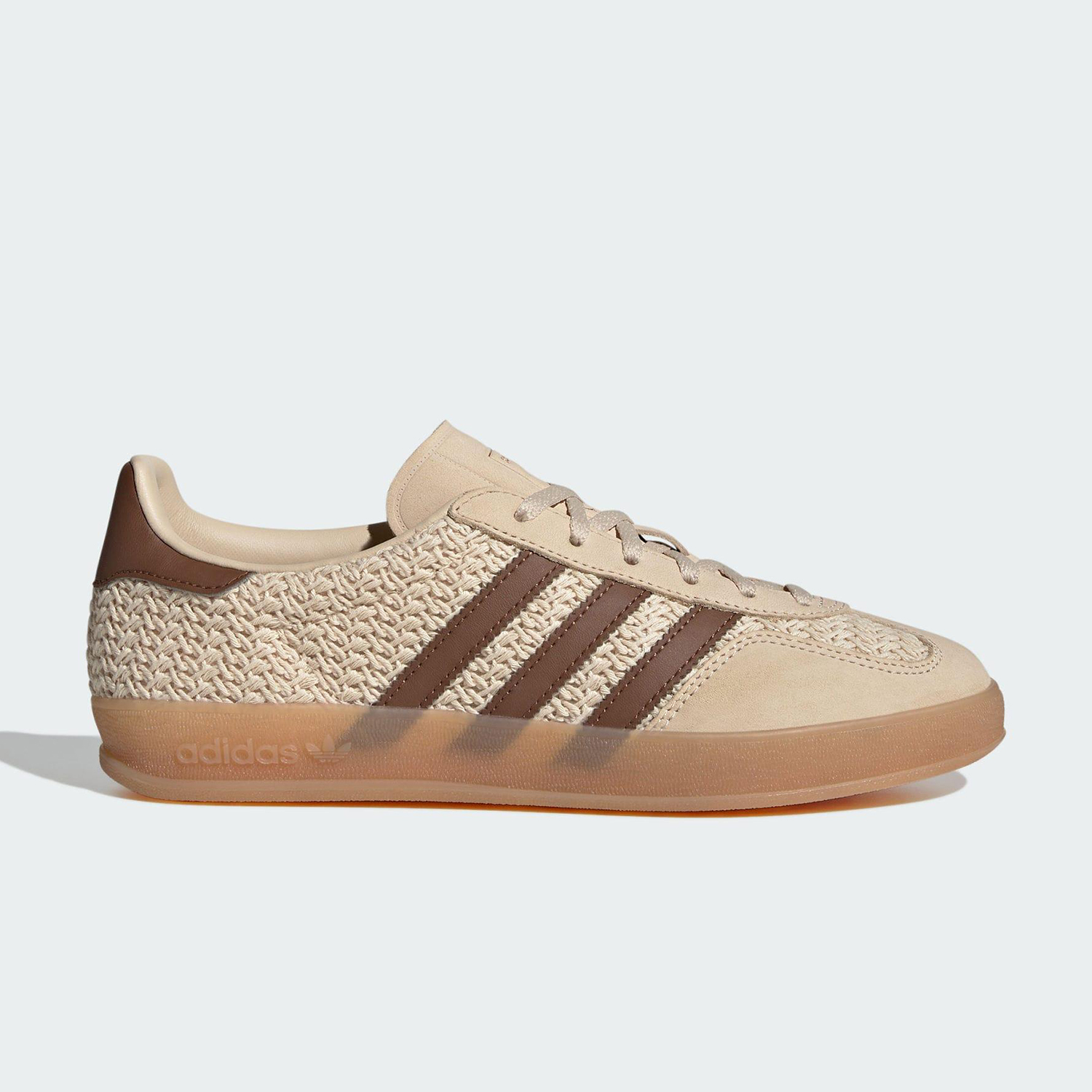 حذاء رياضي كاجوال كلاسيكي كلاس - مراجعة Adidas Shoes Superstar وسعره
