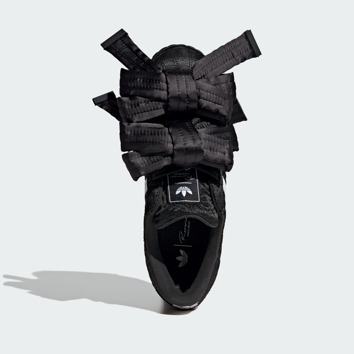 حذاء رياضي كاجوال نسائي بفيونك - مراجعة Adidas Shoes Samba وسعره